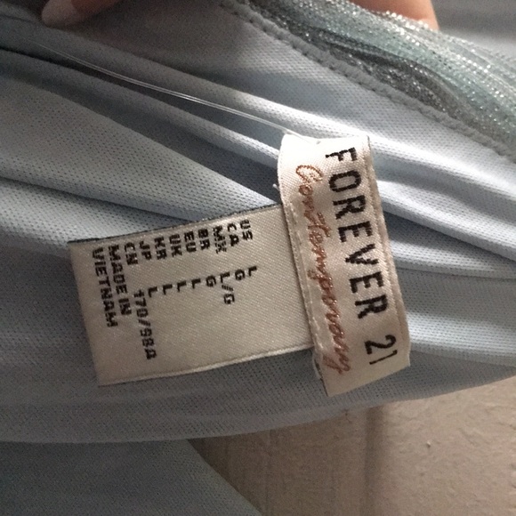 Dress - Picture 4 of 6